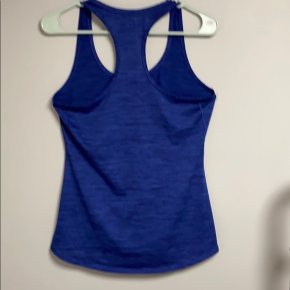 Athleta women's Blue Razor Back Workout top, Small - Picture 3 of 7
